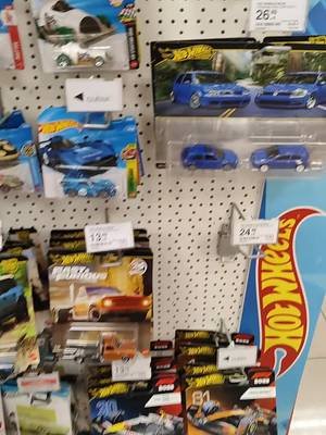 What do you say about this find? The Golf 4 and Golf 7 2 pack and also the Back to the Future 2 pack?  So much treasures in one hunt. Nice to see that I have luck sometimes 😊