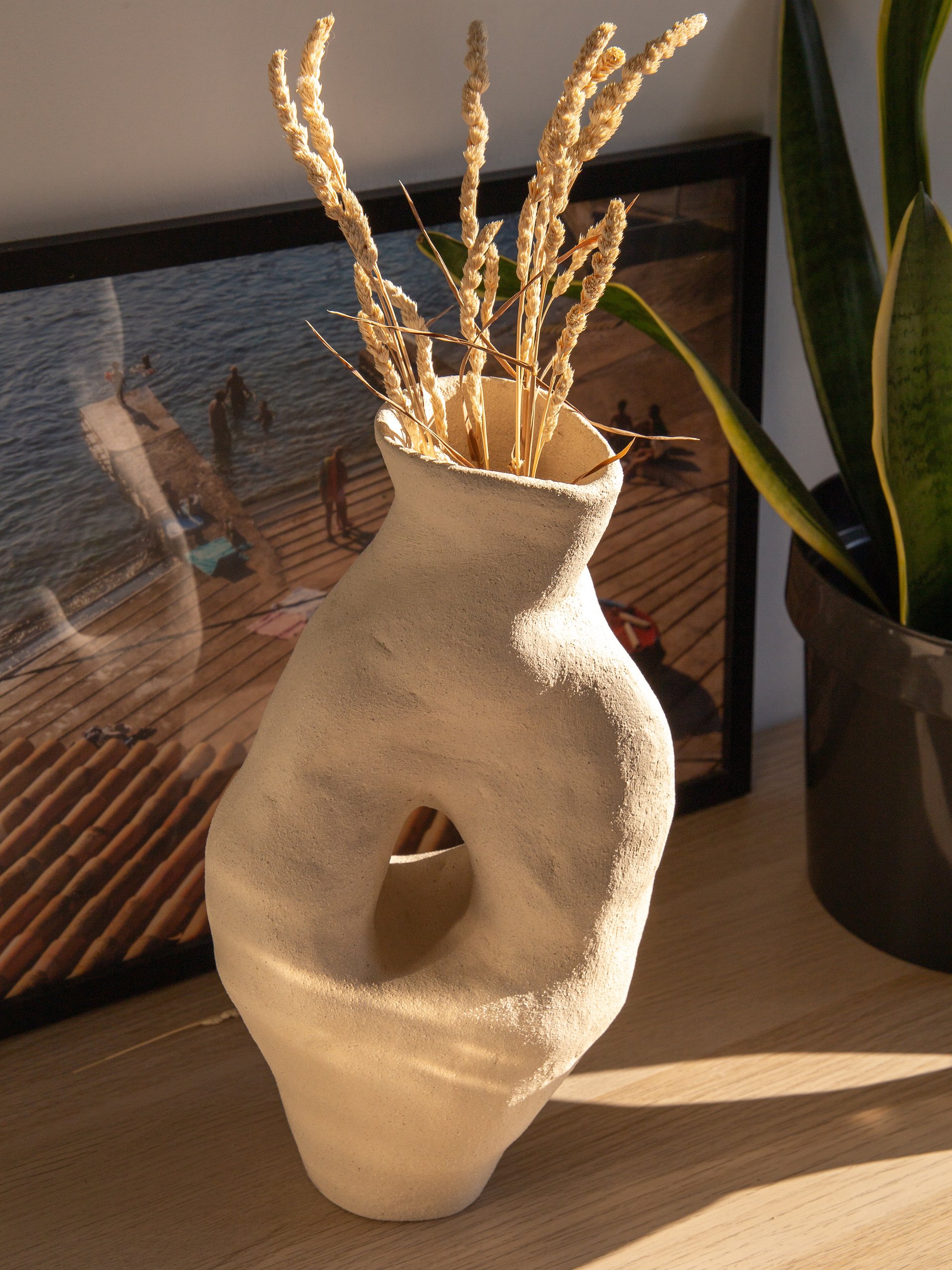 Baia dei Turchi ceramic vase product image (3)