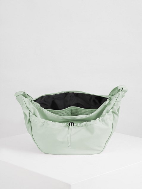 Photo showing  Everyday Crossbody Bag 