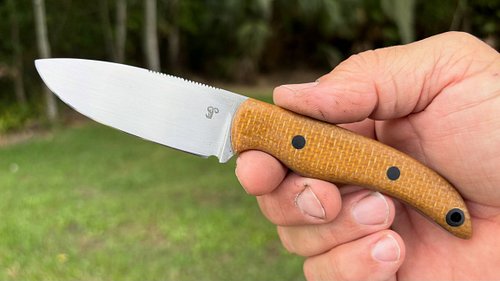 ‼️Available ‼️ These 2 Cardinal XL are still available.  Both make a great EDC fixed blade or just all around user. 

Both in...