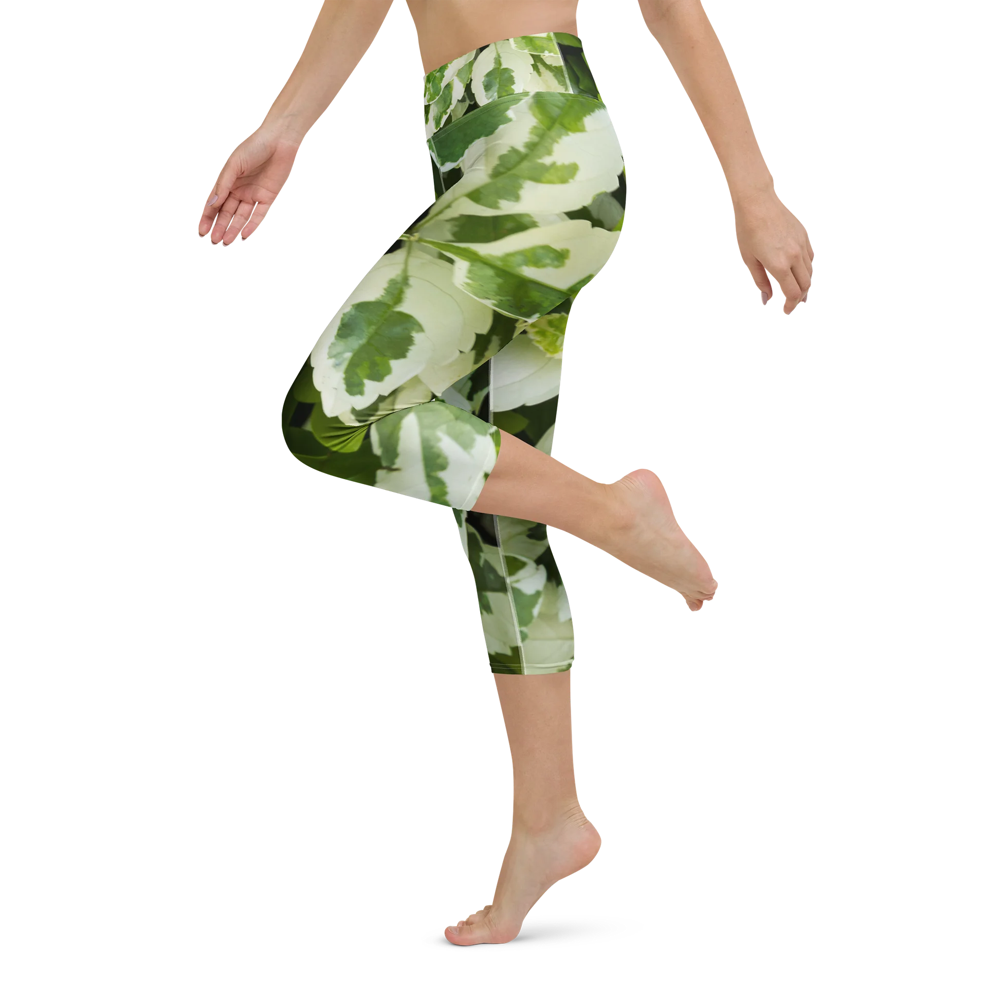 Moss & Parch All-Over Print Yoga Capri Leggings product image (5)