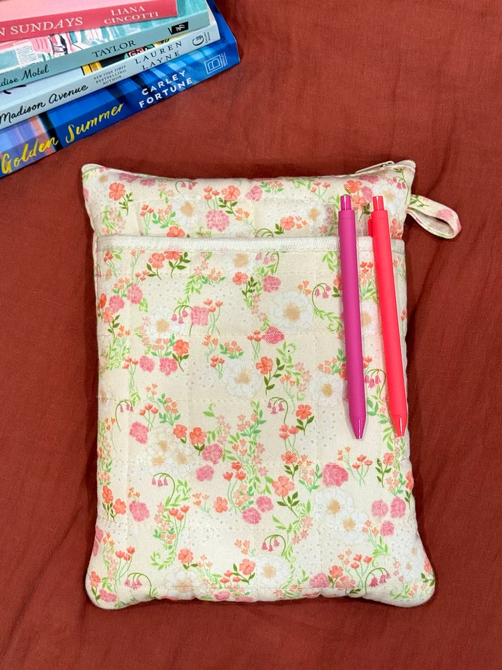 The Harper Booksleeve product image (1)
