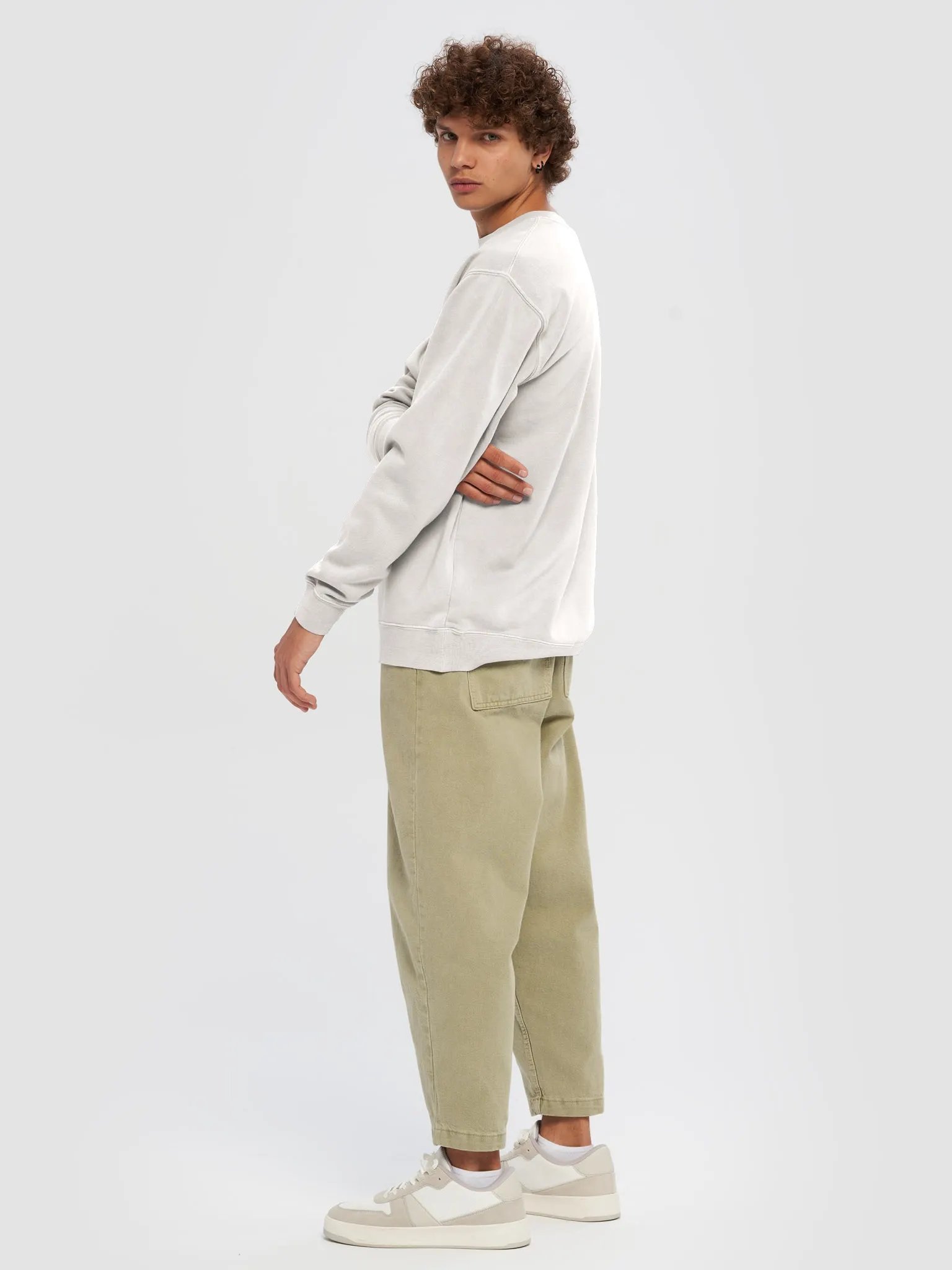 Ginger University Unisex Midweight Pigment-Dyed Sweatshirt product image (3)