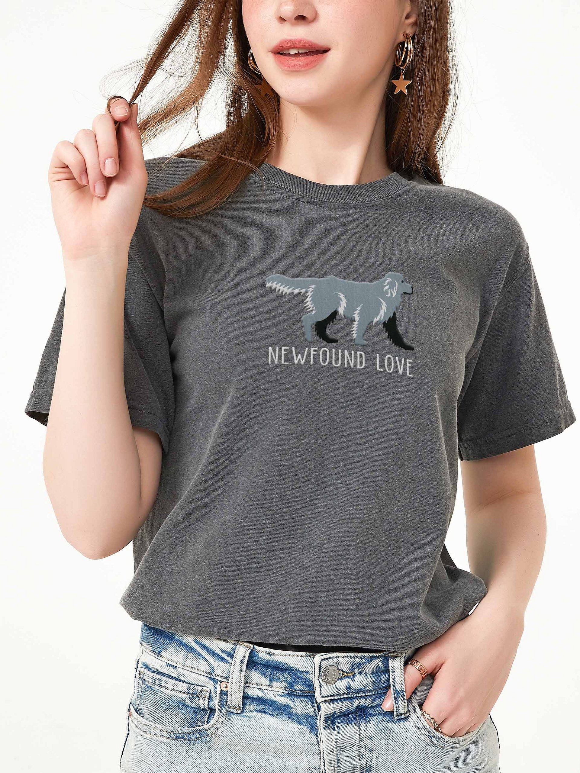 Newfound Love T-Shirt(Embroidered) of a Newfoundland(Gray) product image (2)
