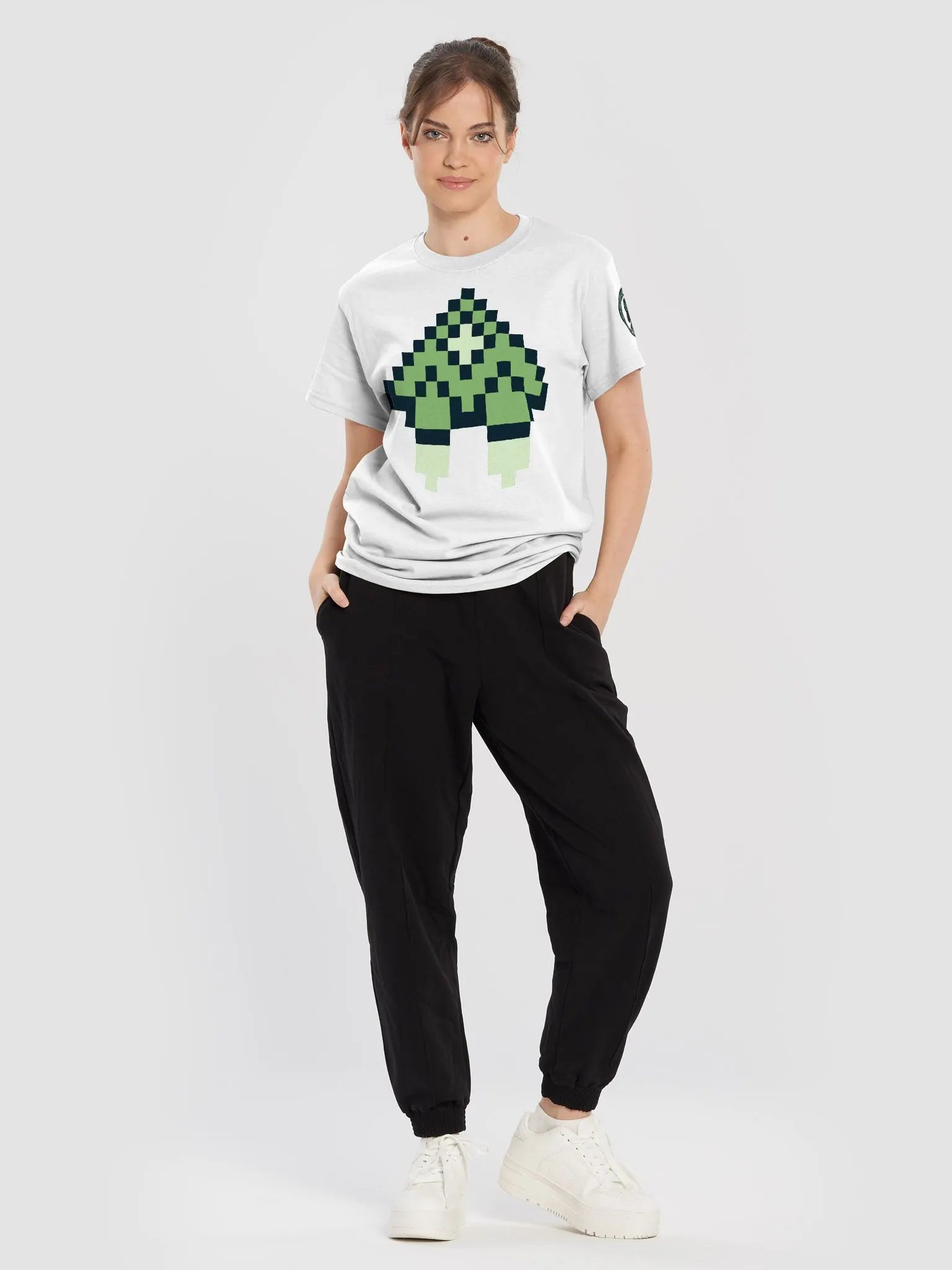 8-Bit Antonia product image (1)