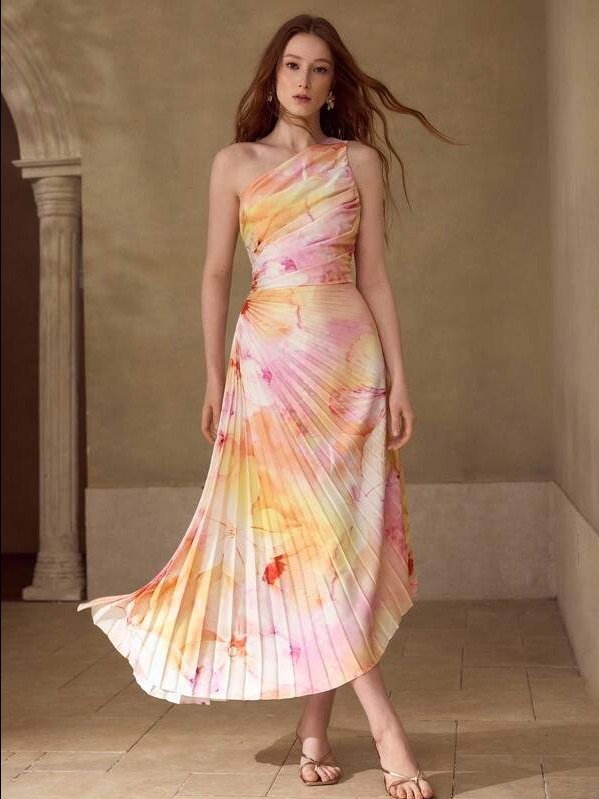 MOTF PREMIUM WOMEN'S PLEATED FLORAL PRINT ROMANTIC DATE DRESS, SPRING/SUMMER product image (1)