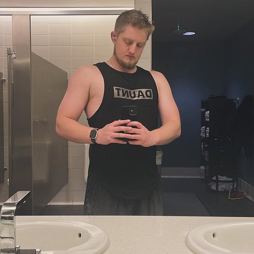 @daunt_official won’t get you up in the morning but it’ll sure make you look good and boost your confidence in your lift. Che...