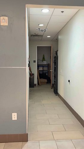 POV: the front desk is Generation Z 

#genZ #explore #reels #gym #ig