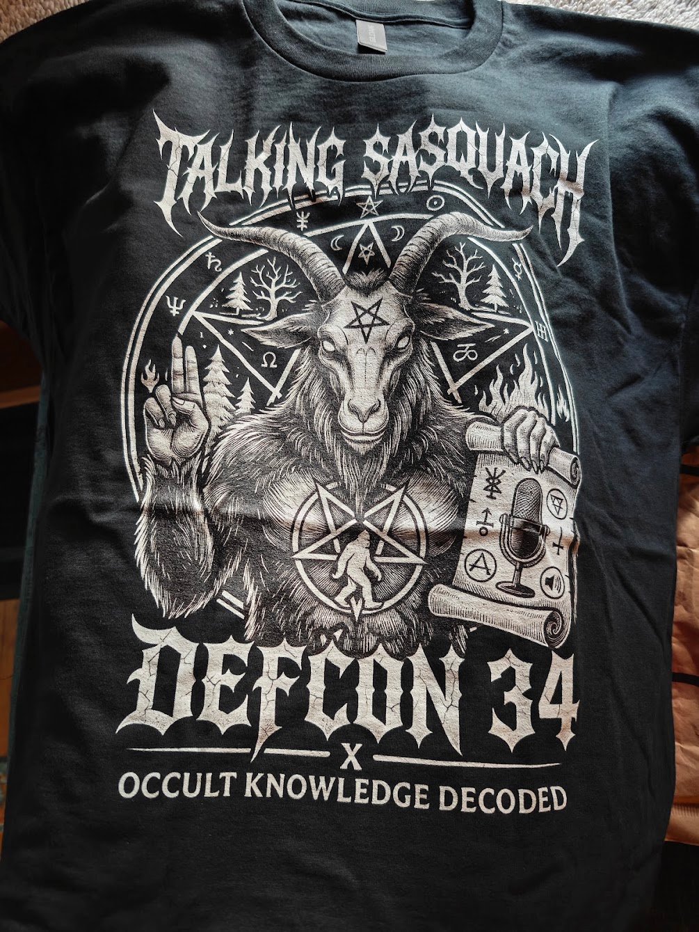 TS DEFCON 34 Squachfomet Shirt product image (91)