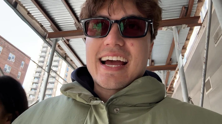 Video thumbnail