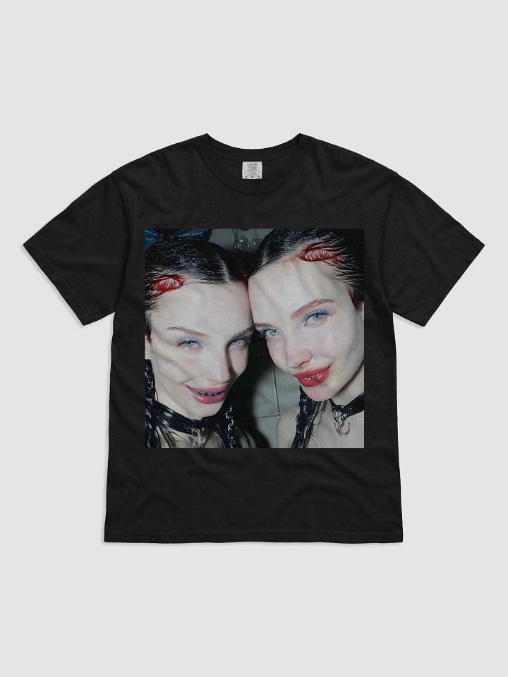 SISTER 001 - TSHIRT (M) product image (1)