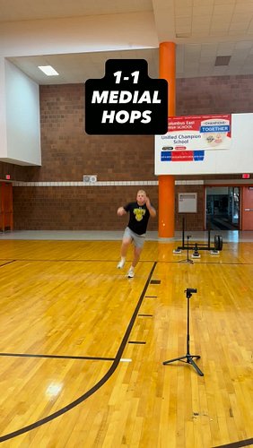 COURT AGILITY DAY 🔀
Exercises listed in video

Athlete: 
@caaden.gault9 / @depauwtigersfb