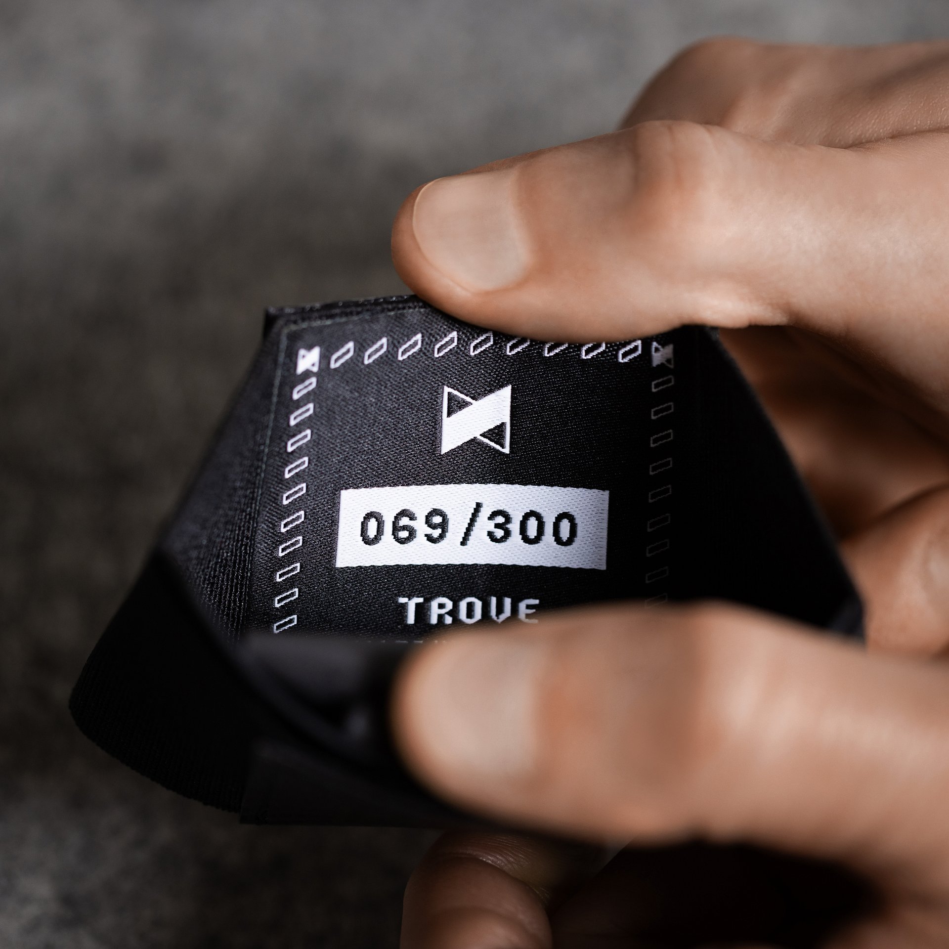 Matte Black Everything Wallet - Limited Edition product image (3)
