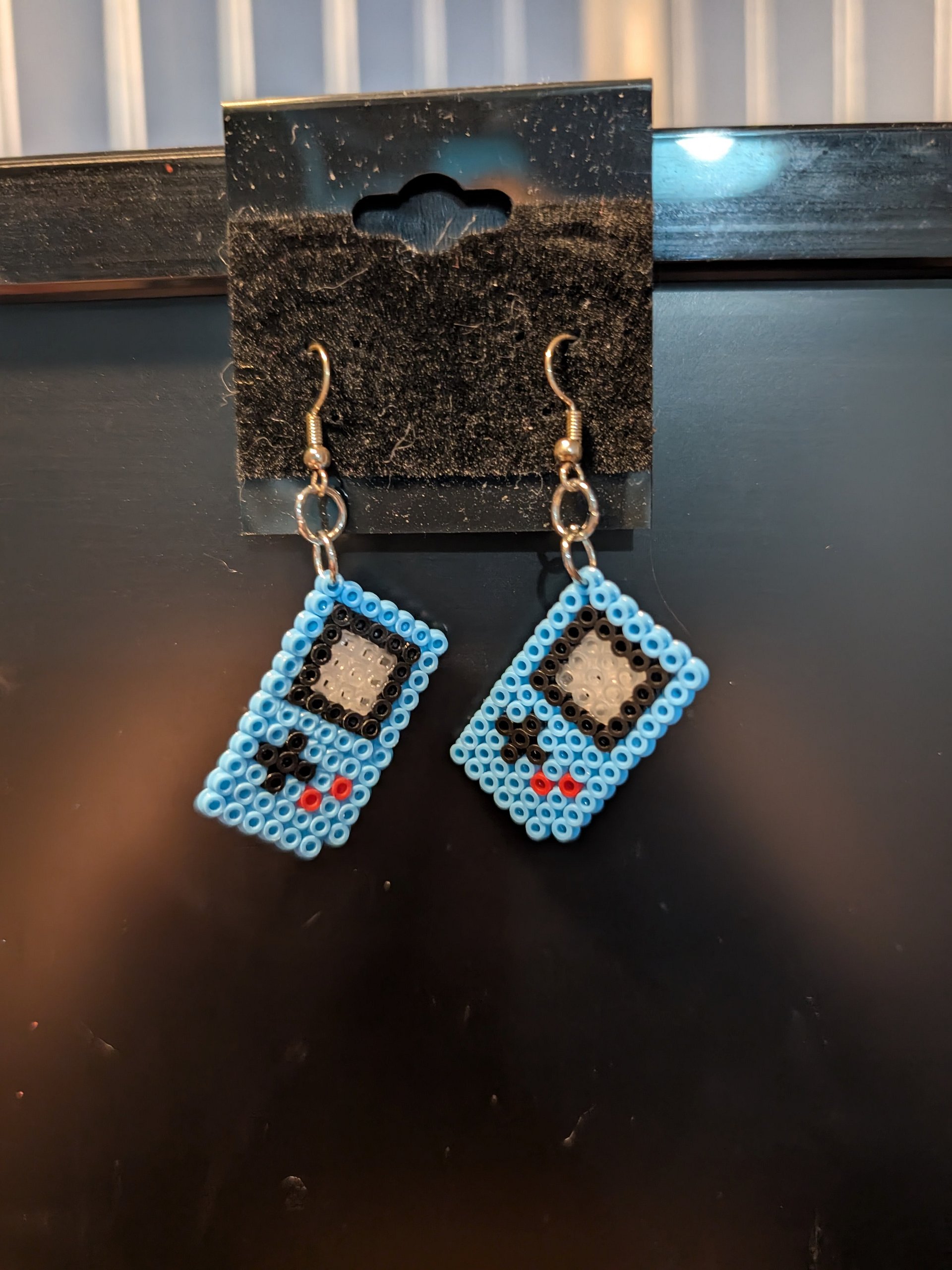 Handheld Earring product image (1)