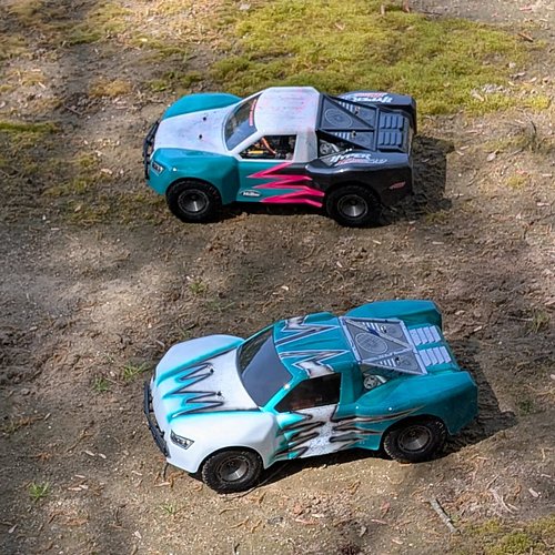Two great looking Hobao SC10 trucks. These are a real blast out on the track. They will definitely make you use some throttle...