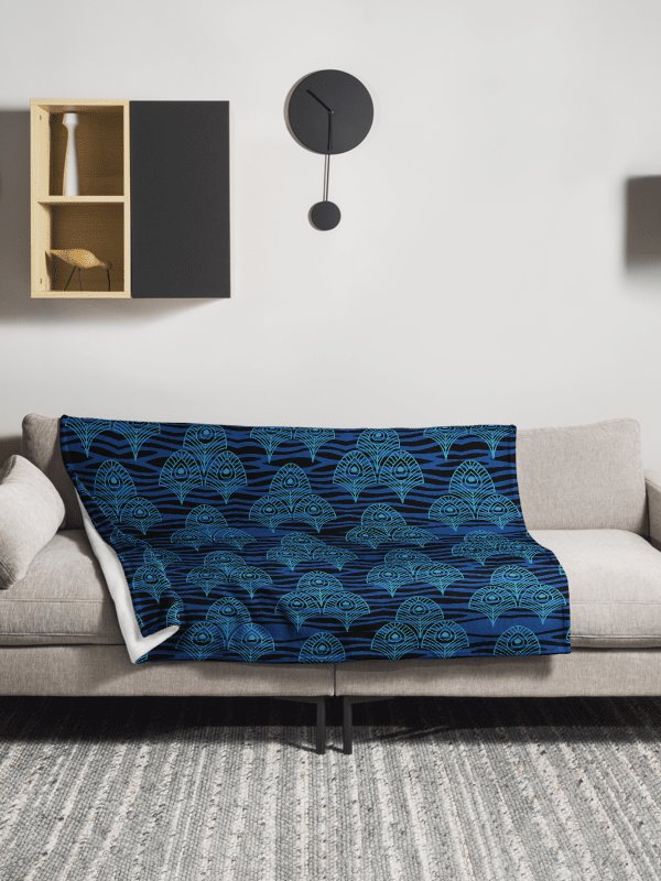 Blue Peacock Feathers Paradise Throw Blanket product image (4)
