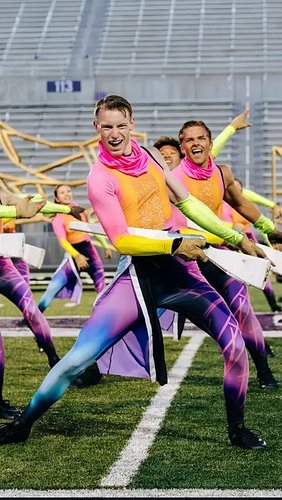 Clip from my last Family Day with BD! 🥲💙 

#guard #colorguard #colorguardtricks #dci #drumcorps