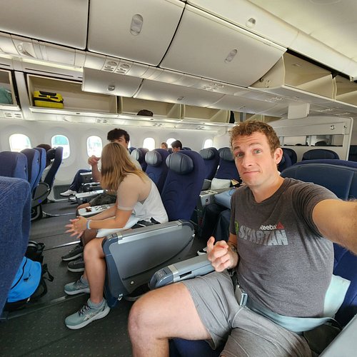 First Class: Next Stop Japan 🗾🇯🇵🤙🏻

#travelblog #s34ntravels #japantravel #japan_of_insta