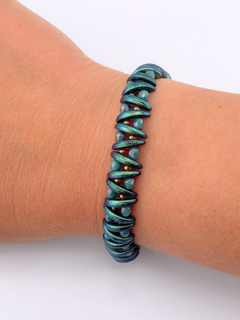 Beading Pattern - Classy Crescent Bracelet product image (1)