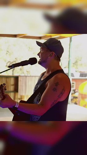 Sublime always gets them dancing...I know I do | #caseybowenmusic on #Twitch
