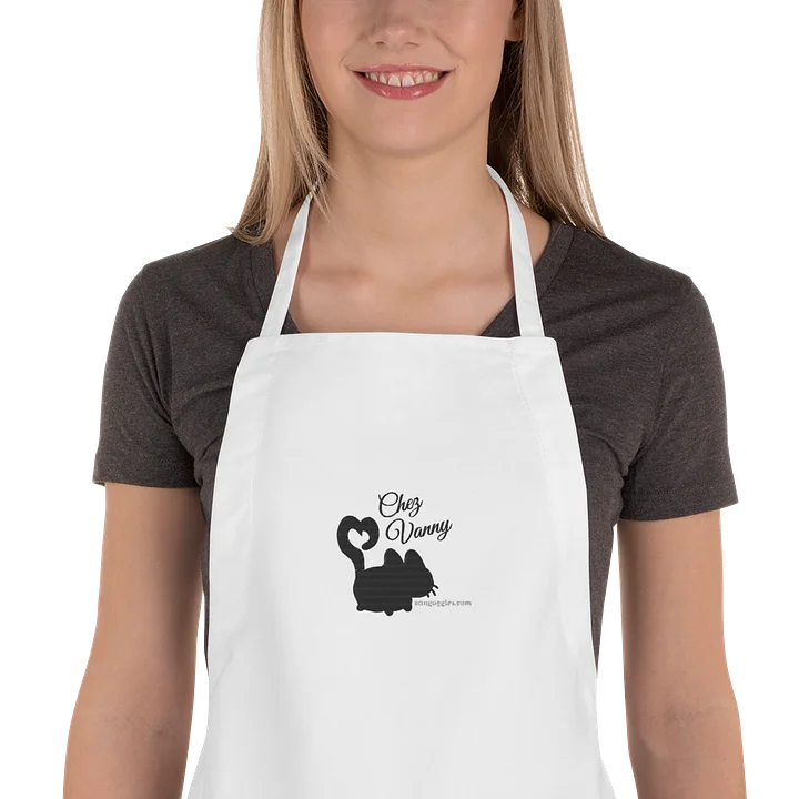 chez vanny embroidered logo apron product image (1)