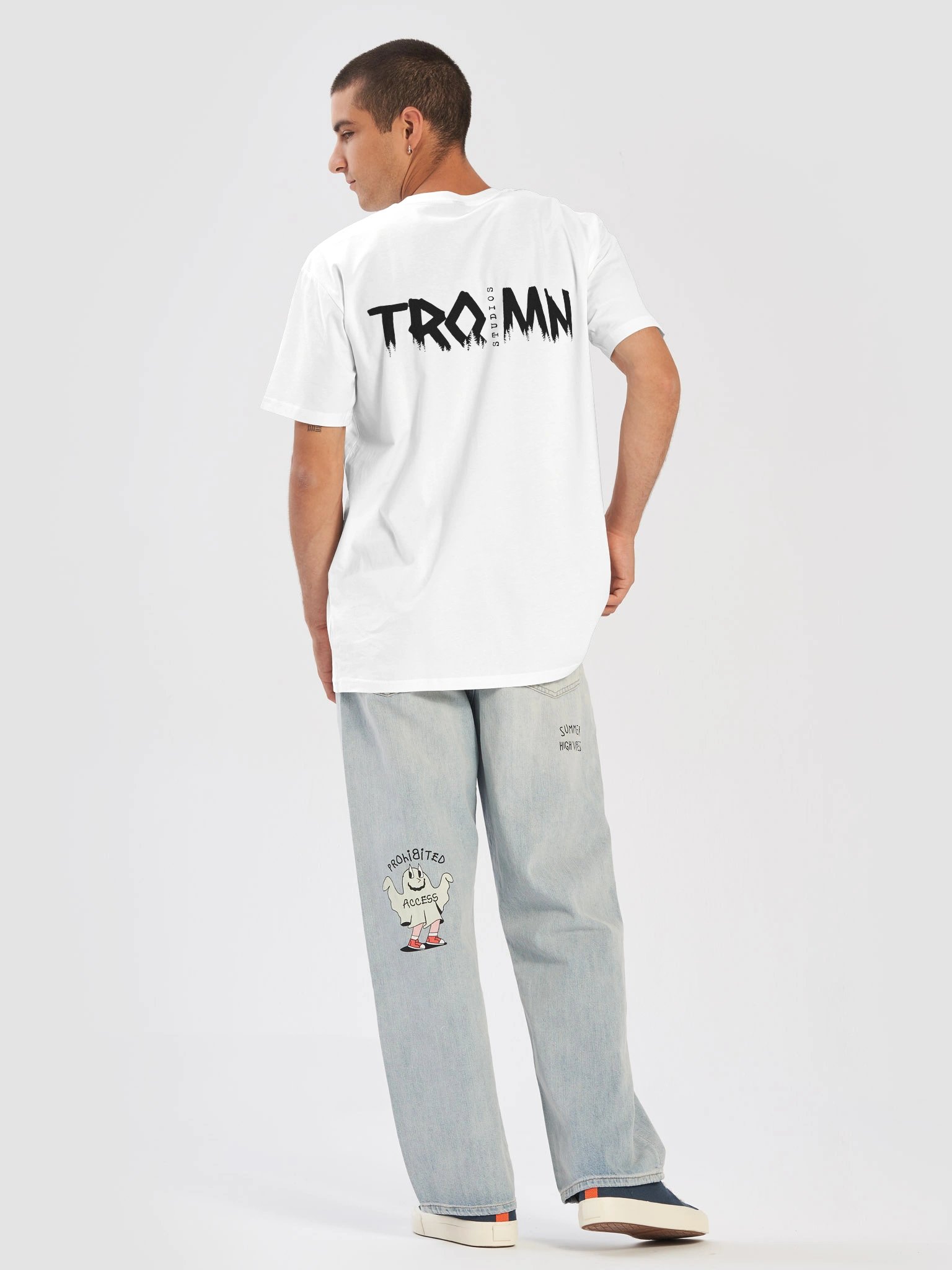 The Crabonara T-shirt product image (6)