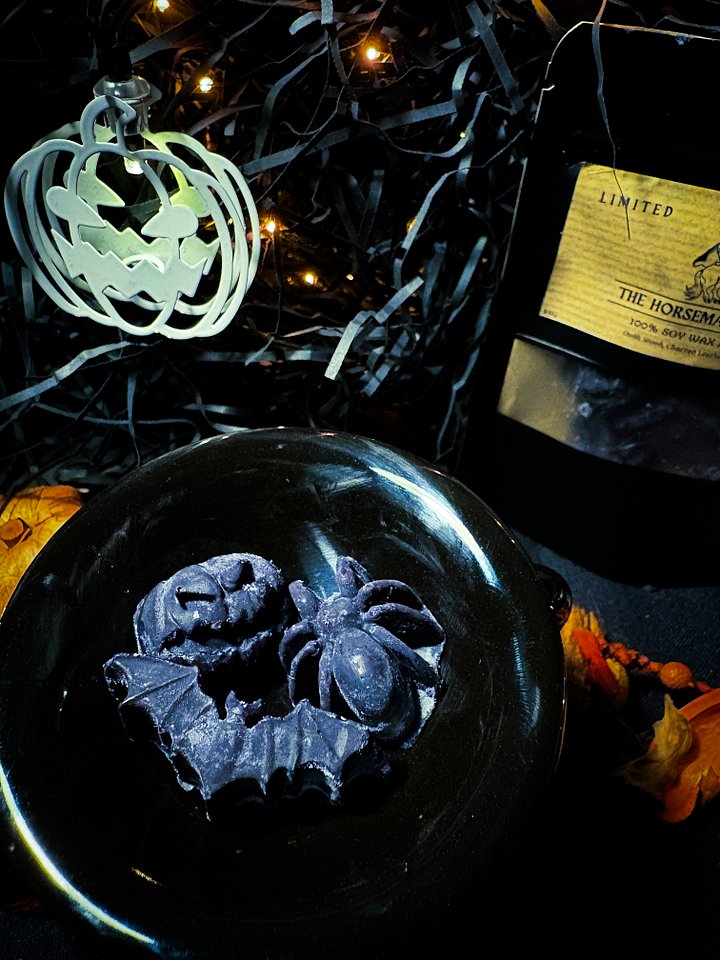 The Horseman Waits Melts product image (2)