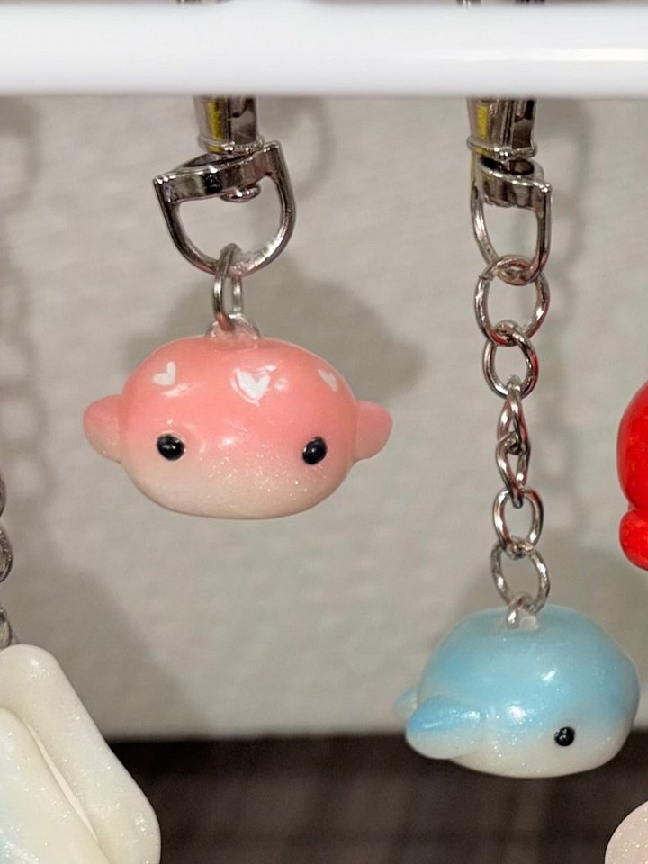 [PRE-ORDER] Whale 🐋 Keychain product image (1)