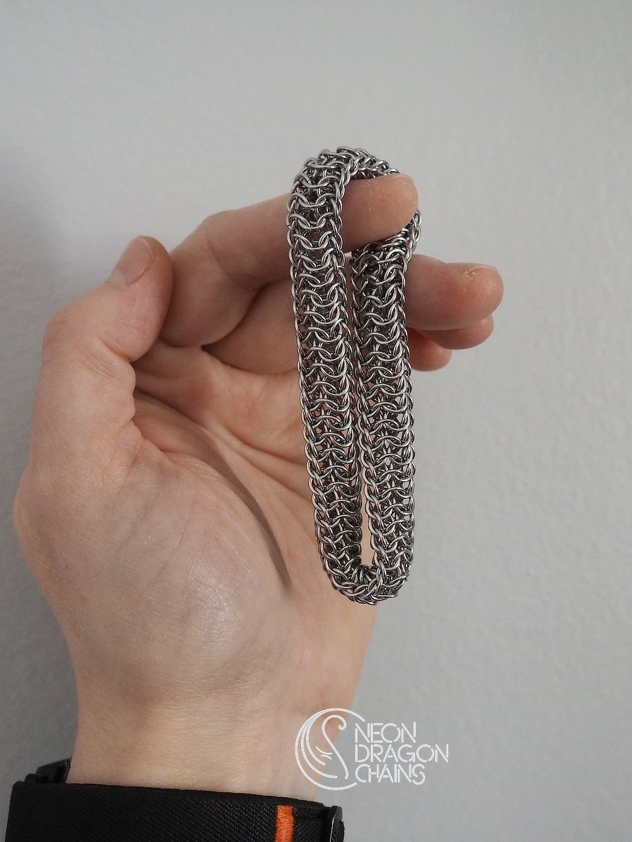Mobius Fidget Toy / Stainless Steel product image (5)