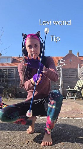 Pro tip for the levi wand! How do you create more of a magic effect? Almost every show I hear people say 'I can see the strin...