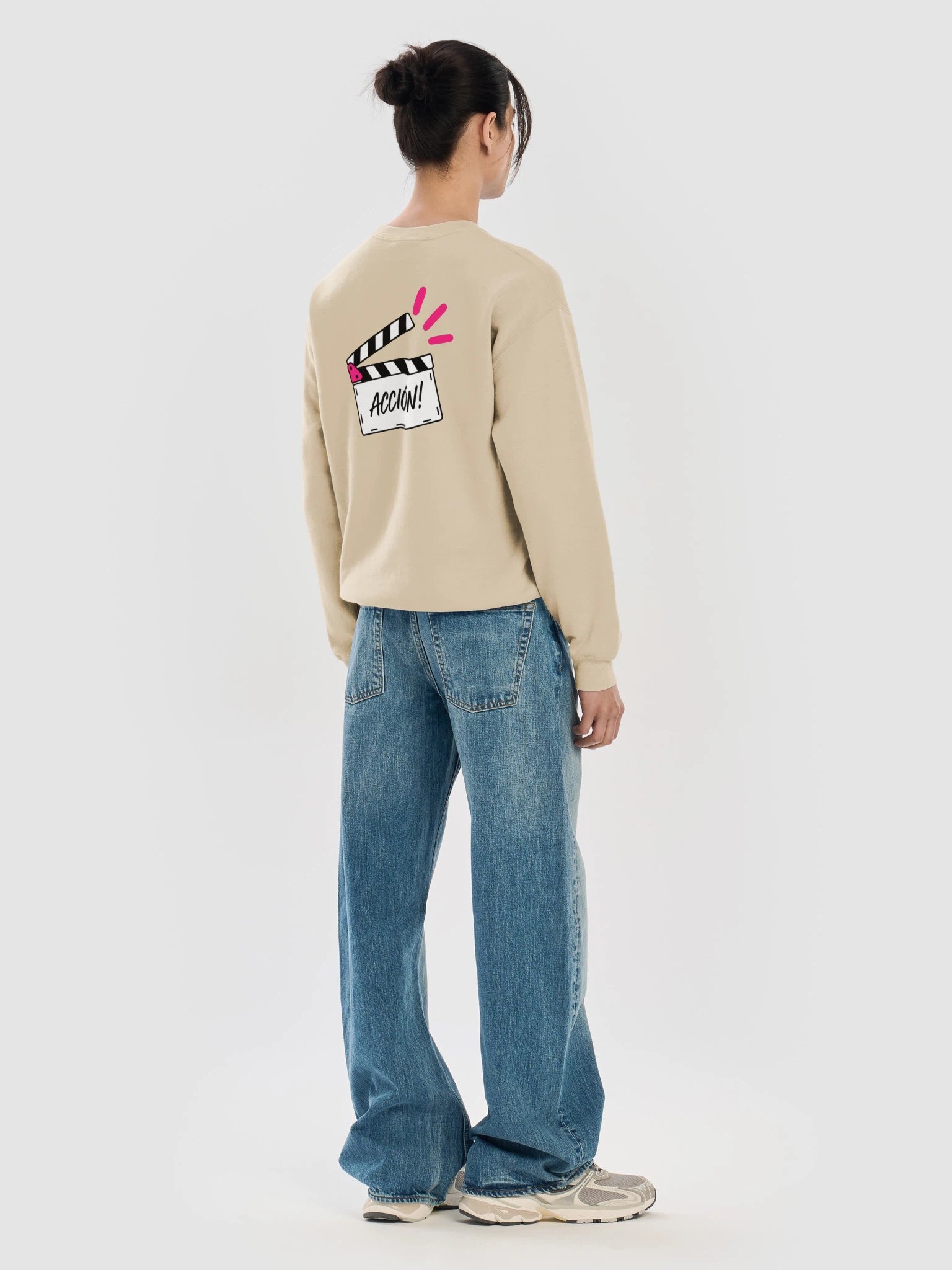 Sudadera sin capucha «ACCIÓN!» product image (12)