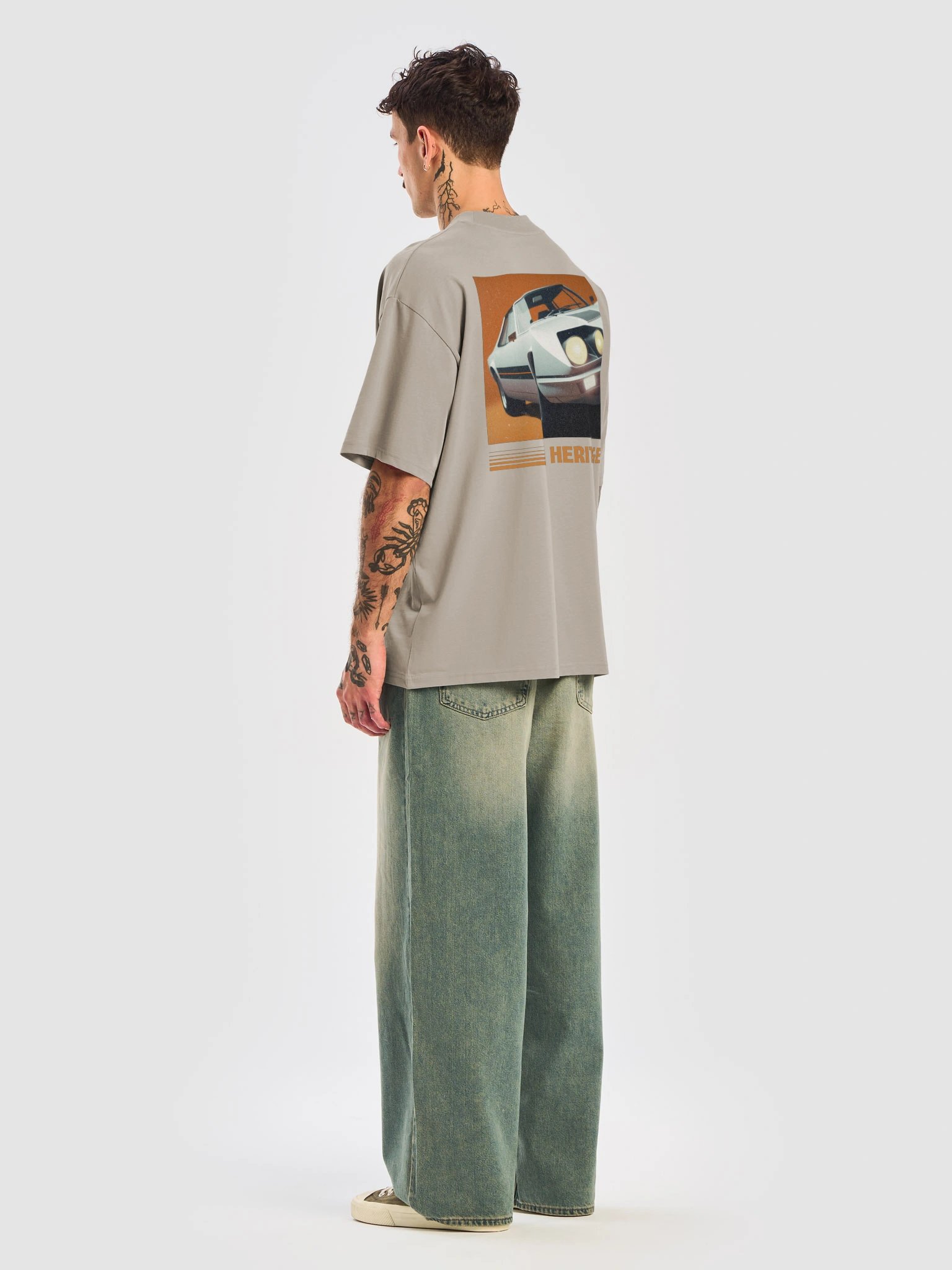 Heritage ’72 Classic Car Graphic Tee product image (27)