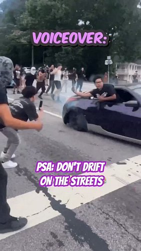 Be safe y'all! Drift in the track not the street

#Drifting #SimDrifting #GamingClips #Takeovers