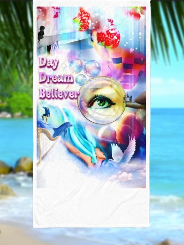 Day Dream Believer Beach Towel product image (2)