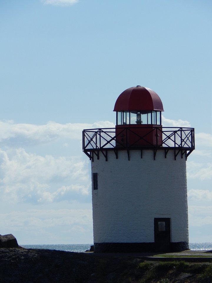 Burry Port Lighthouse product image (1)
