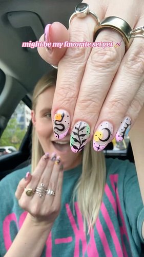 This latest set is truly a masterpiece 🐍🌛👁️💖🌀✨ Plz ignore my shaky hands, I’ve learned caffeine is not my friend lol

@iamros...