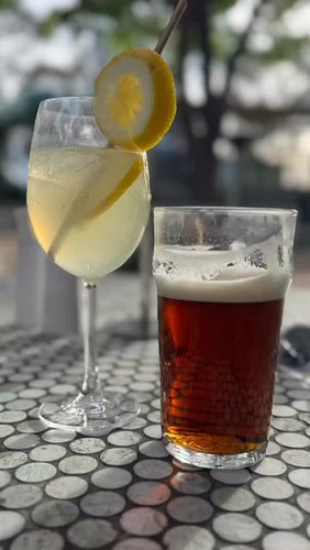 Saturday afternoon vibes @thefiddlerrousehill #kilkenny #30celcius