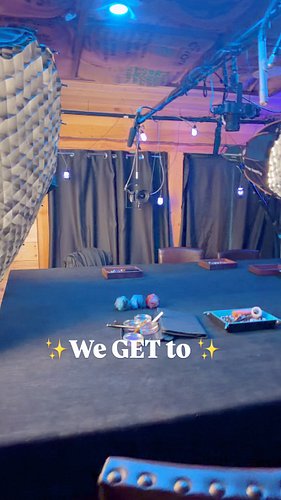 When it’s been a hot minute and the gang FINALLY gets back together… in a new location! AKA our living room! 😂🎲

Are we still...
