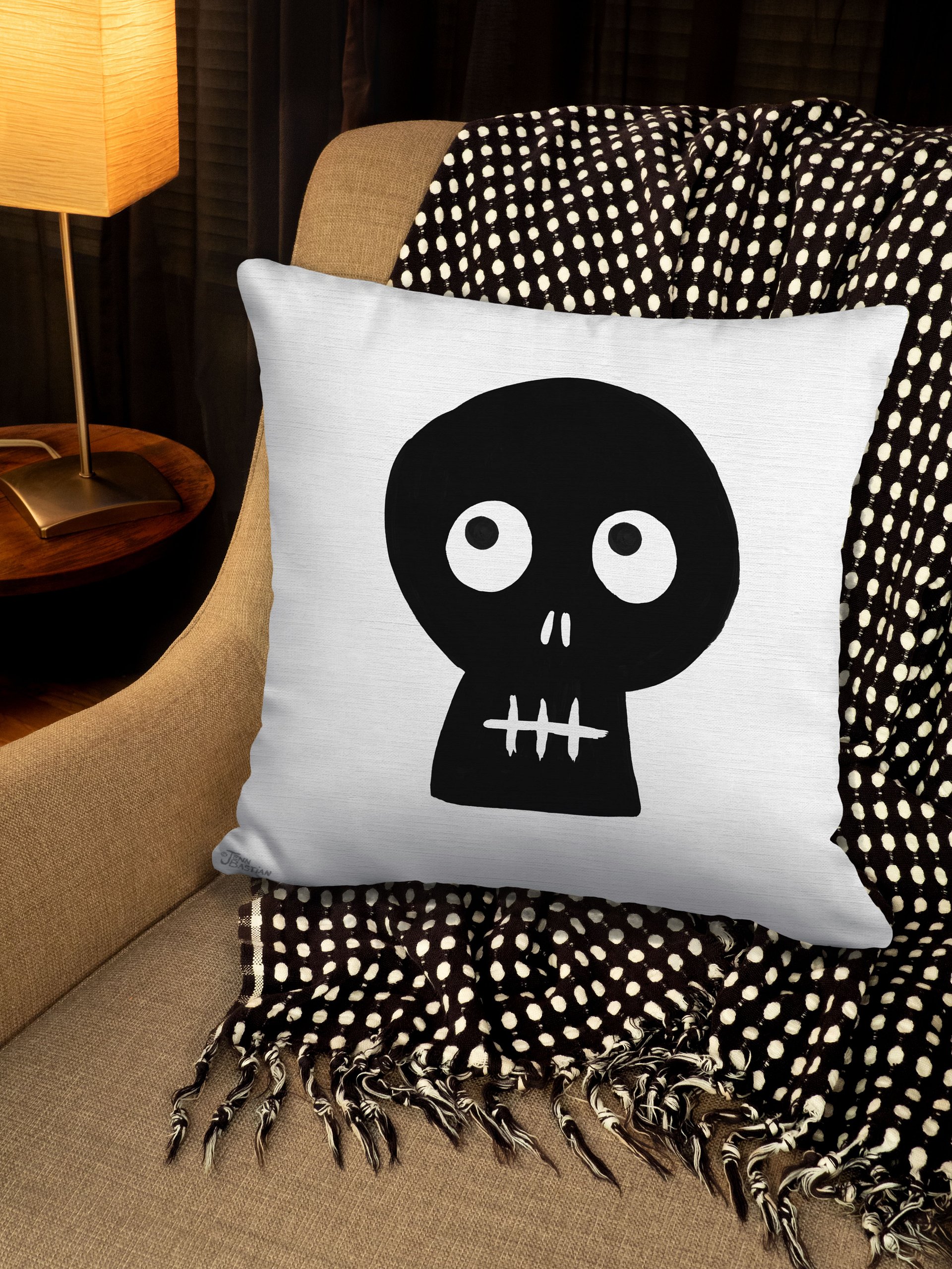 THROW PILLOW - DOUBLE-SIDED SKULL 03 product image (5)