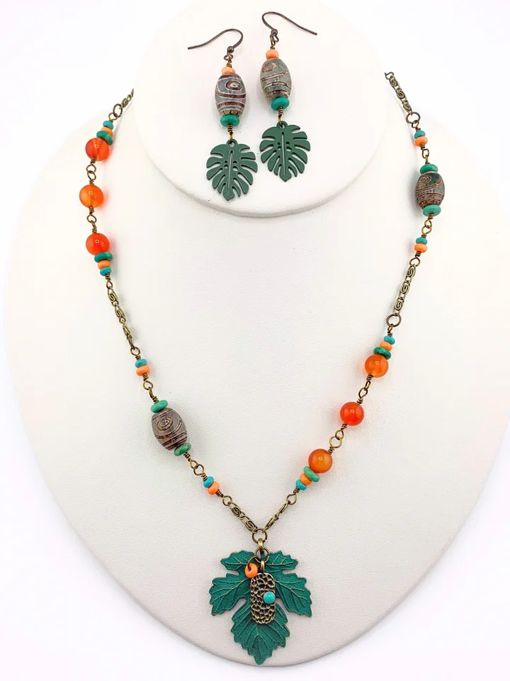 Antique Brass Patina Leaf Pendant Necklace - Orange/Green product image (1)