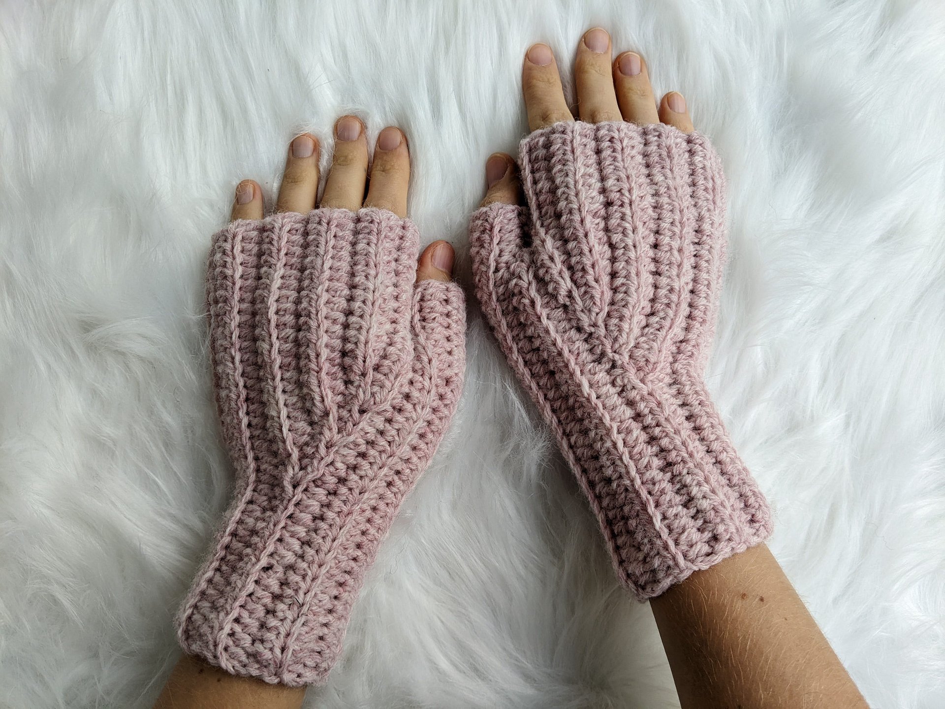 Crochet Wrist Warmers Pattern product image (12)
