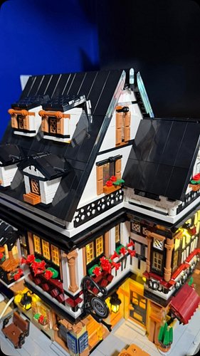 @pantasy.global 85049 - Bavarian Tavern 
Completed and looking good. What an interesting build this was. Video coming soon. 👍