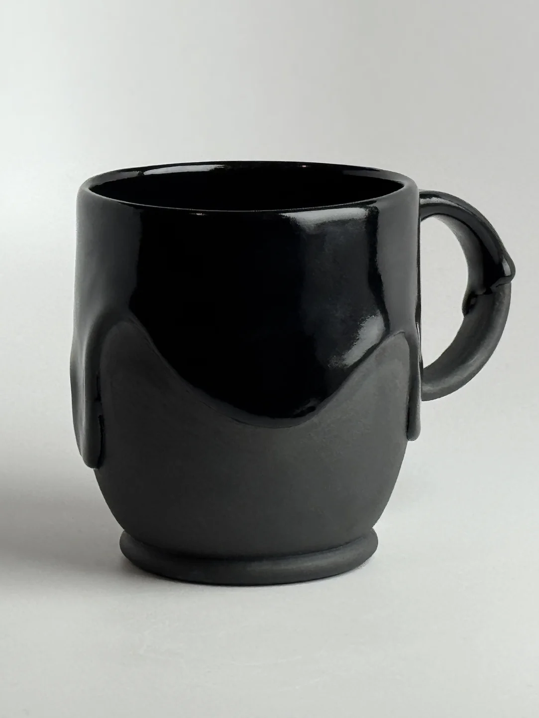 Monochrome Black Drip Mug 3 product image (1)