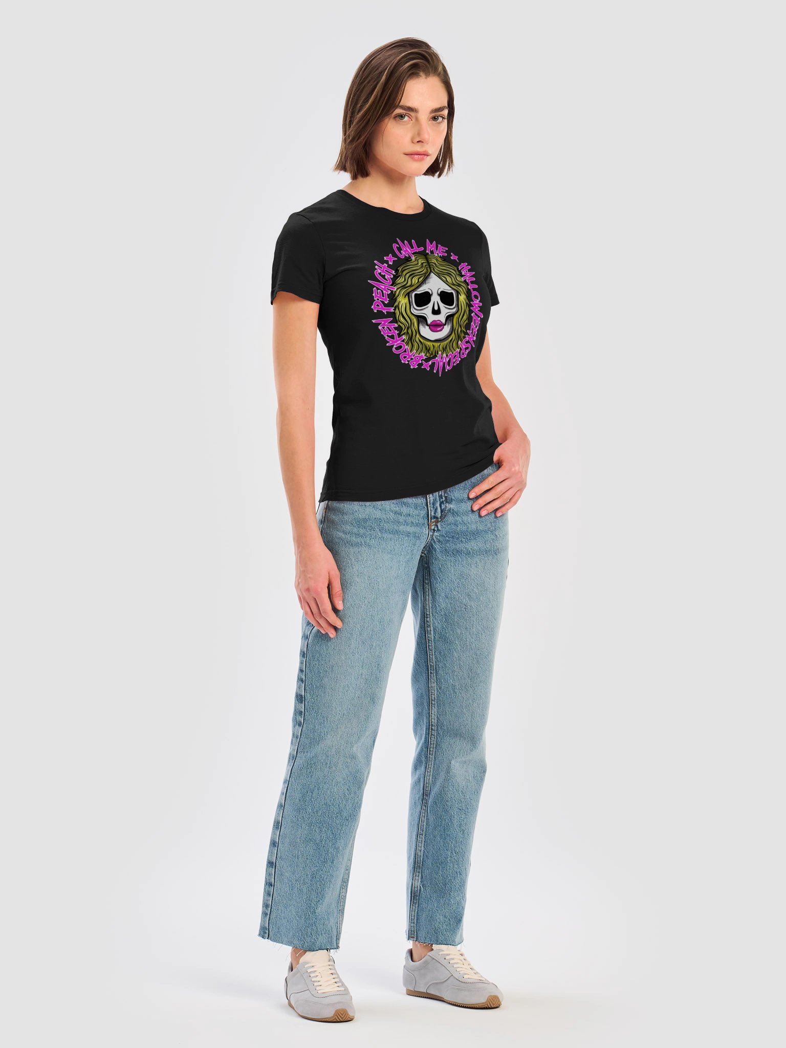 Broken Peach – Women´s Call Me Halloween T-Shirt product image (7)