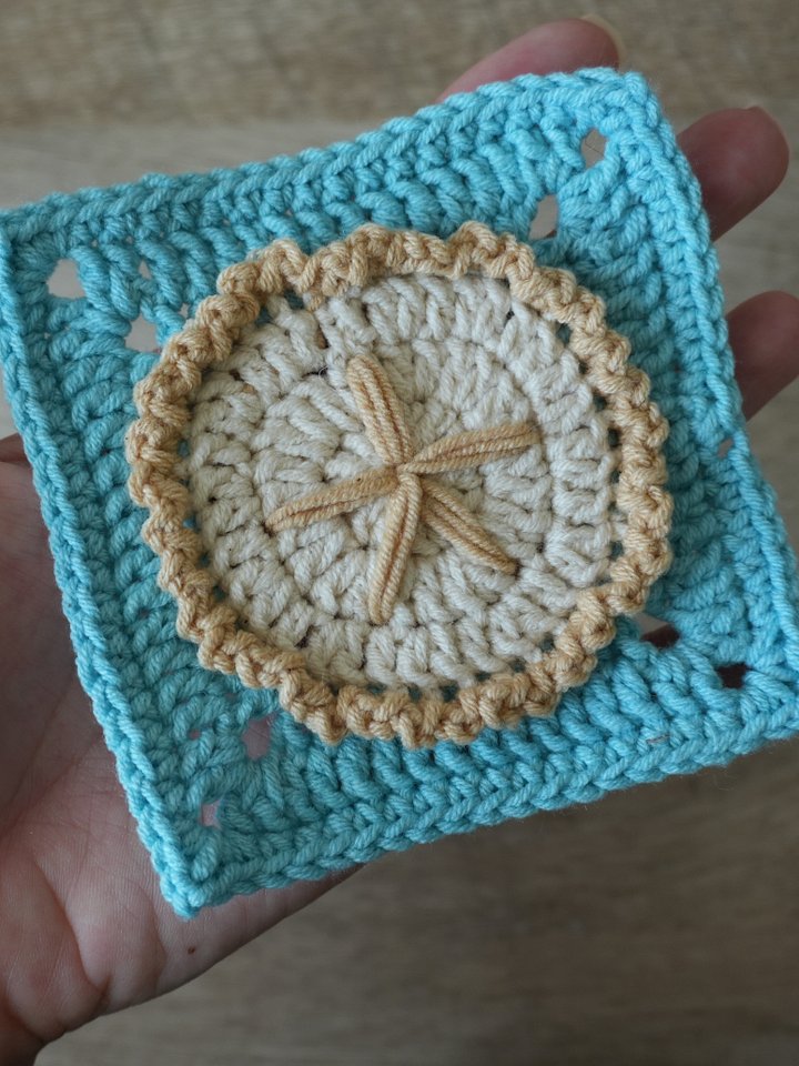 Sand Dollar Granny Square Pattern product image (1)