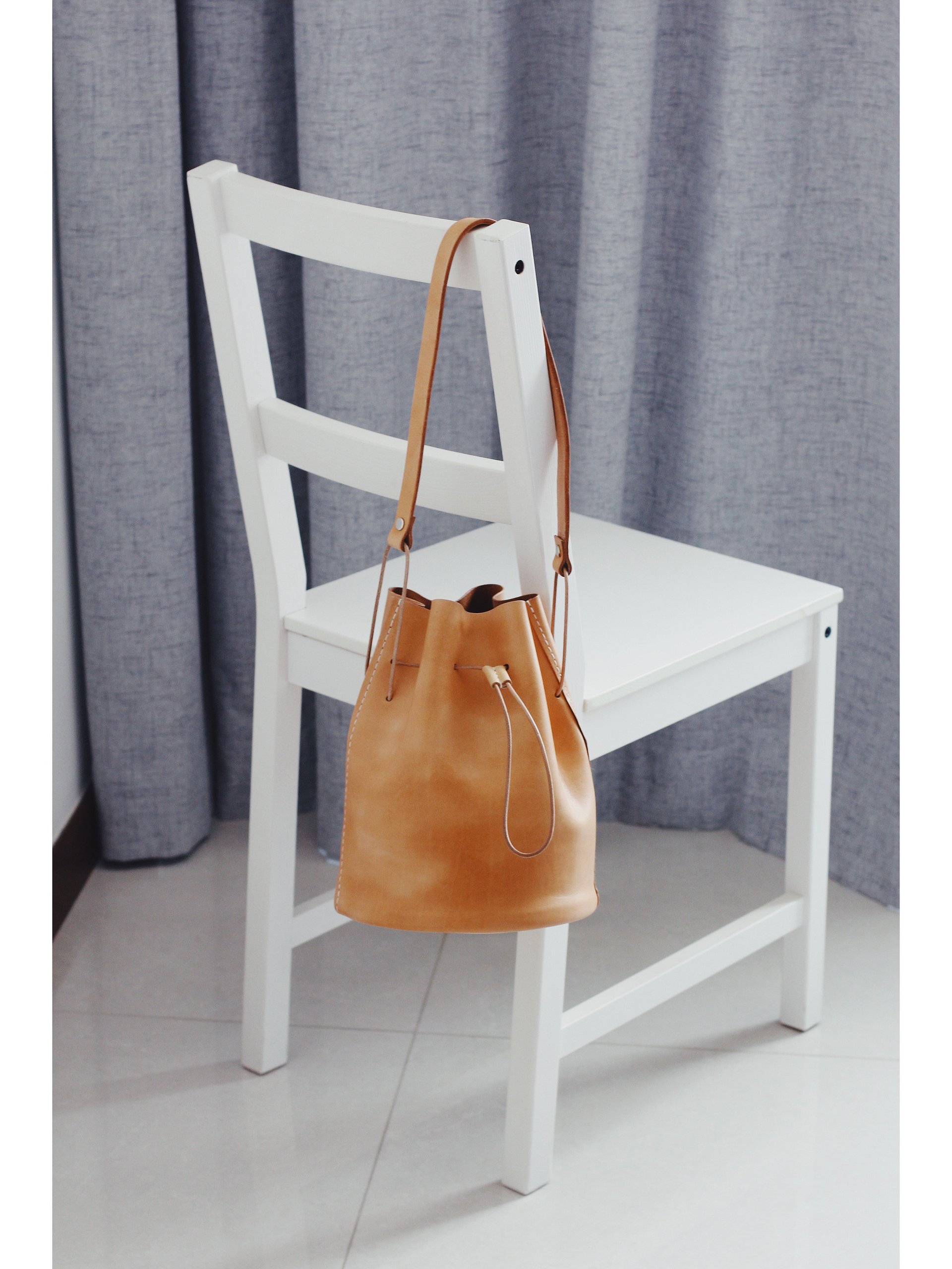 Vegetable Tanned Leather Drawstring Bucket Bag product image (8)