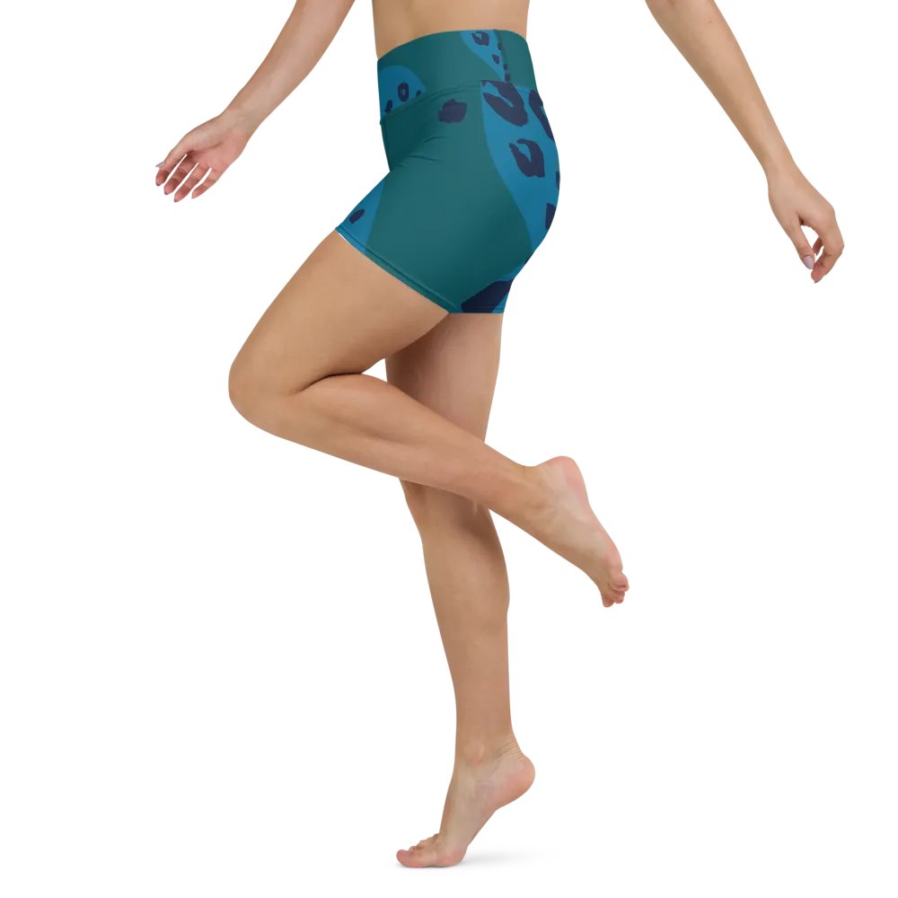 Teal Mirage Yoga Shorts product image (4)