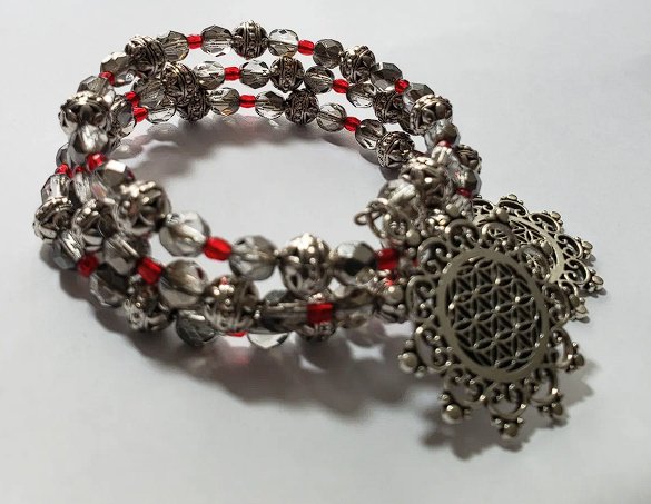 Everylet: 7mm Gray Crystal and Silver Tone Orbs with Red Crystals with Syn Charm product image (1)