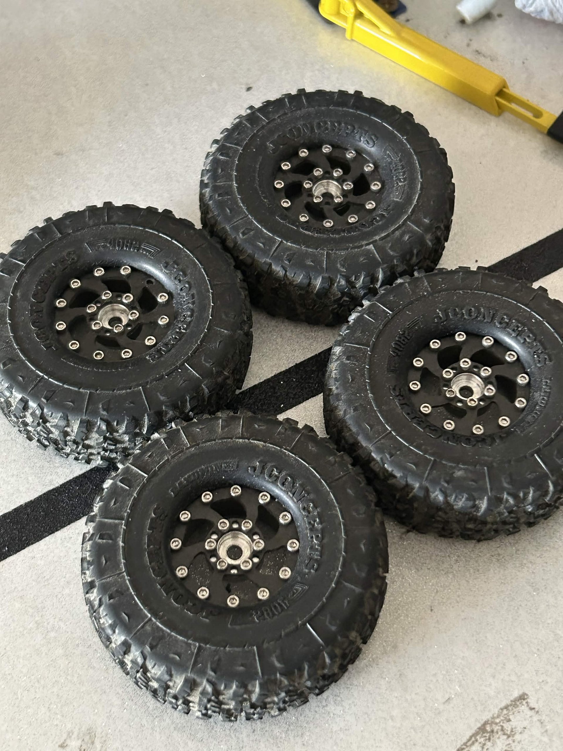 Hardpark wheels and tires product image (1)
