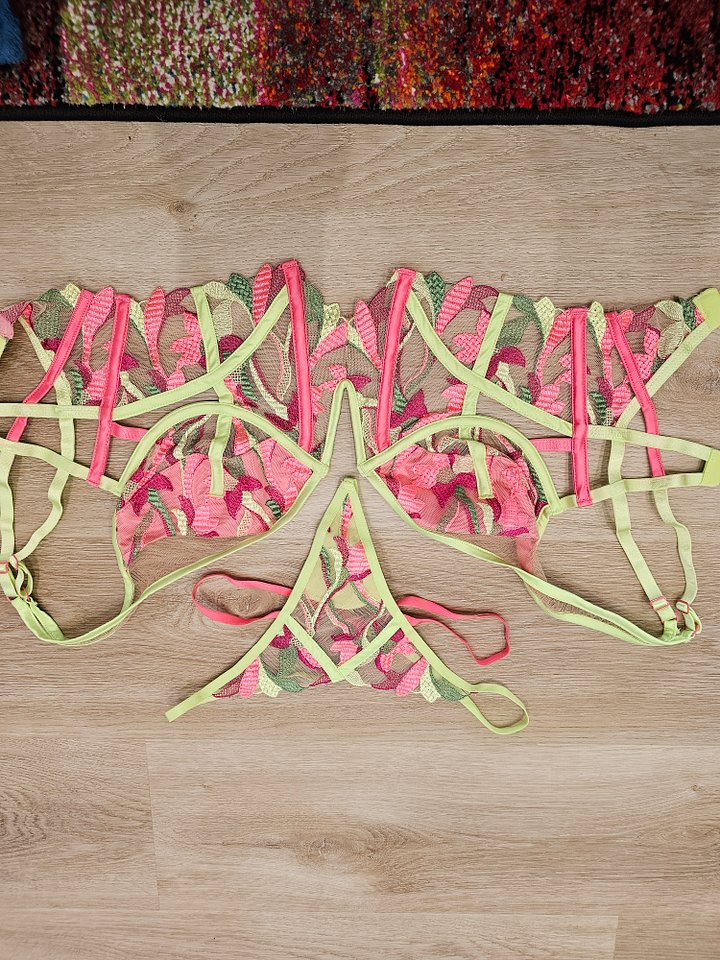 Three B product image (1)